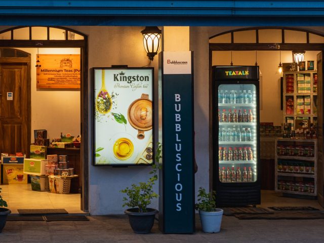 Acheter du thé en magasin : pourquoi privilégier cette option ?