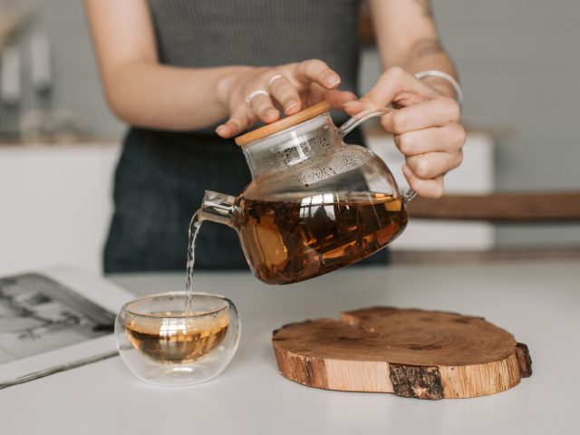 Infusions pour un mental fort : les alliées du bien-être